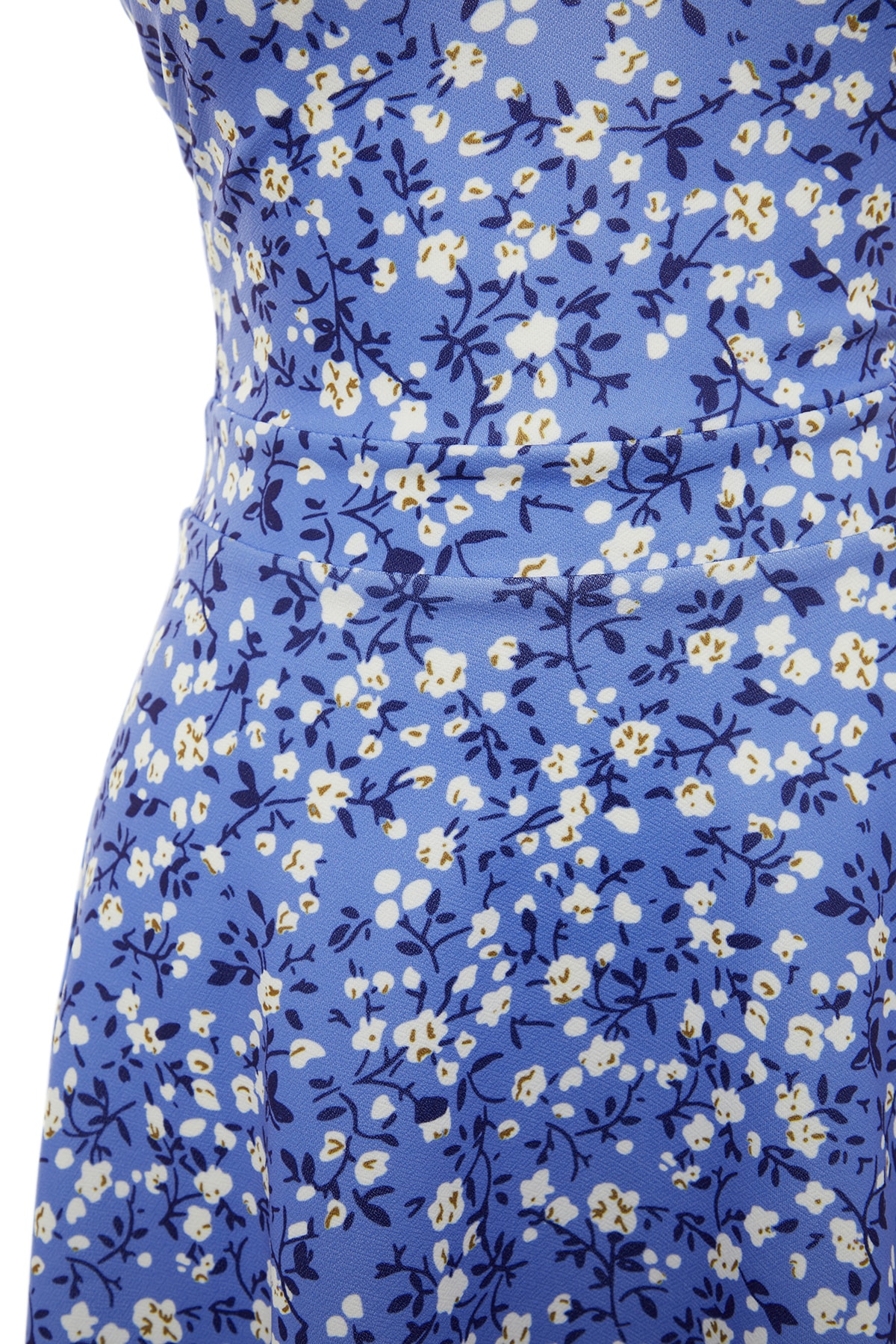 Mavi Çiçek Desenli Sırt Dekolteli Belden Açılan/Skater Mini Askılı Krep Örme Elbise TWOSS20EL1630