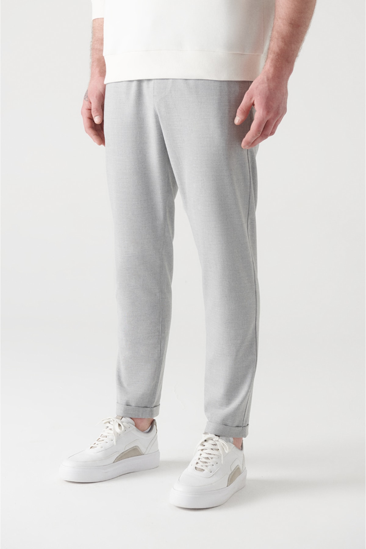 Açık Gri Basic Relaxed Fit Jogger Pantolon E003000